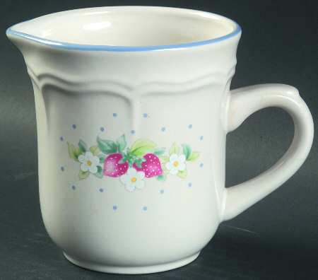 Strawberry Lane Creamer