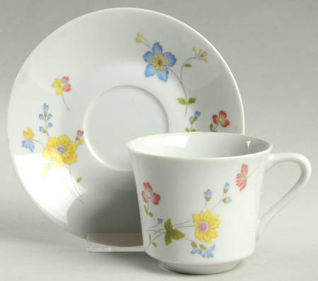 Susan Flat Cup & Saucer Set