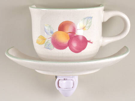 Sweet Bounty 4 3/8"-4 5/8" Night Light/Cup & Saucer HC