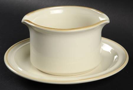 Tampa Gravy Boat & Underplate