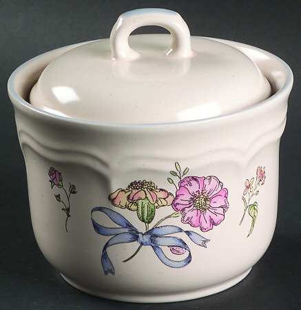 Victoria Sugar Bowl & Lid