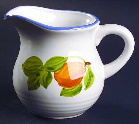 Villa Latina Creamer