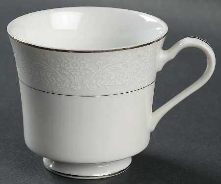 Wakefield Footed Cup