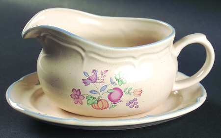 Welcome Home Gravy Boat & Underplate