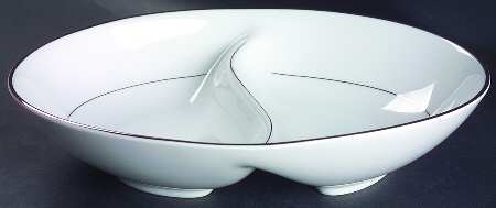 Wedding Ring 10" Oval Divided Vegetable Bowl