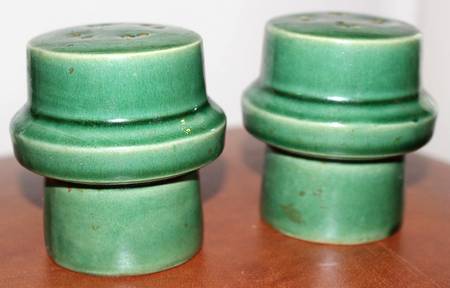 Evergreen Tall Pepper Shaker