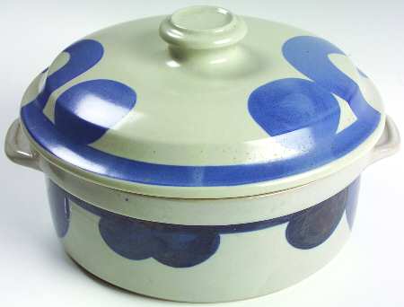Lookout Mountain 2.5 Qt Round Covered Casserole