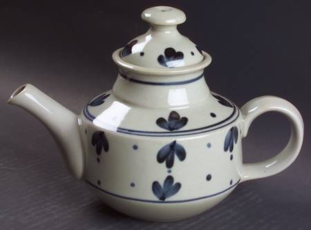 Martha's Flowers Teapot & Lid
