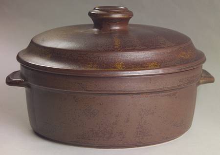 Roan Mountain 2 Qt Round Covered Casserole