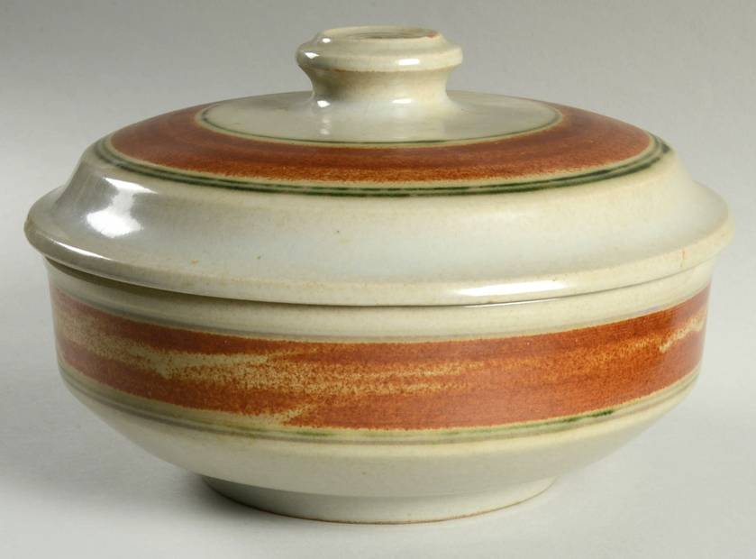 Whispering Pines 2.75 Qt Round Covered Casserole