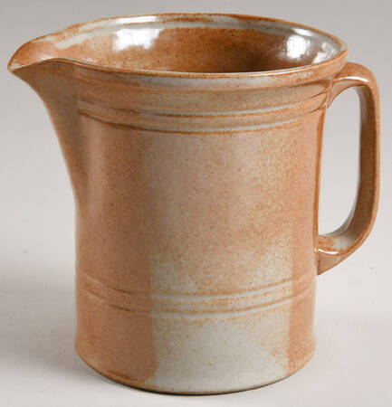 White Top 32 Oz Pitcher
