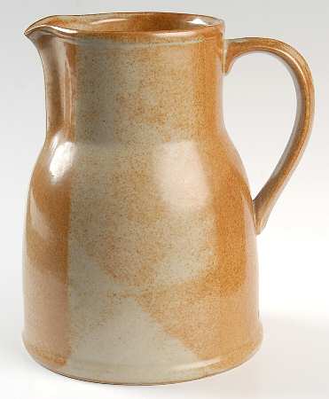 White Top 56 Oz Pitcher