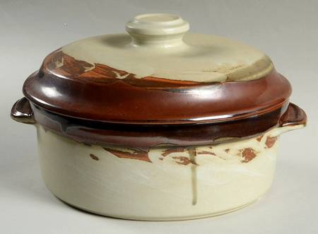 Winter Light 3 Quart Round Covered Casserole