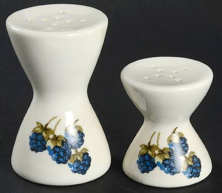 Blue Vineyard Salt & Pepper Set