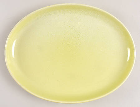 Casual Avocado 14" Oval Serving Platter