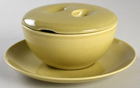 Casual Avocado Gravy & Lid w/Underplate (Soup Base)