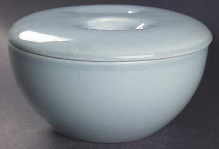 Casual Blue Covered Soup Bowl with Coupe Soup Bowl Base