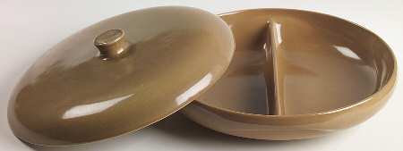 Casual Brown Divided Round Covered Vegetable Bowl (RDV*/Knob Li