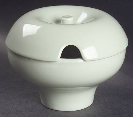 Casual Lettuce Green Redesigned Gravy & Lid