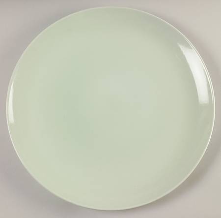 Casual Lettuce Green 13" Chop Plate (Round Platter)