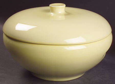 Casual Lemon 2 Qt Covered Casserole with Knob Lid