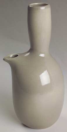 Casual Oyster Open Carafe
