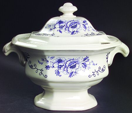 Clinton Inn Tureen &  Lid
