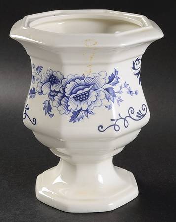 Clinton Inn Candy Jar No Lid