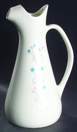 Garland 64 Oz Pitcher