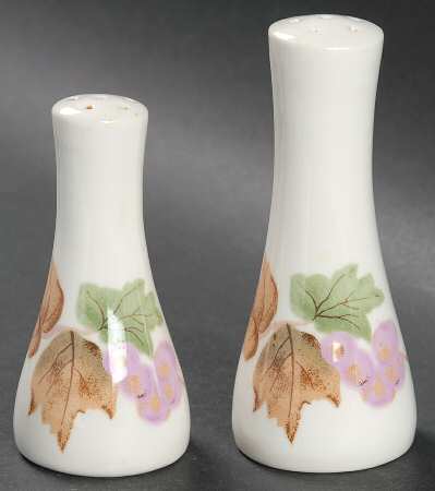 Grapes Salt & Pepper Set