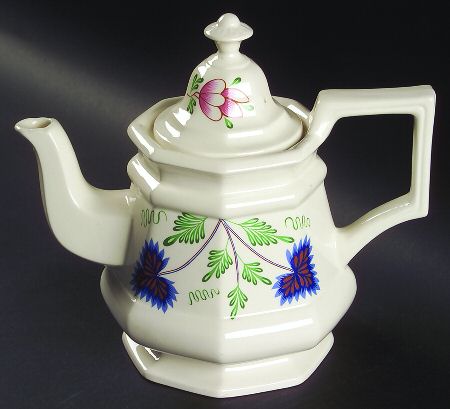 Greenfield Village Teapot & Lid