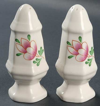 Greenfield Village Salt & Pepper Set