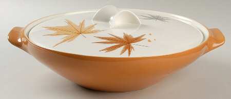 Harvest Time 1.75 Qt Round Covered Casserole
