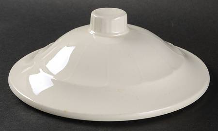 Joshua Crabtree, Esq. Lid for Round Vegetable