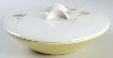 Lazy Daisy Gumbo Dish with Lid (Cover)