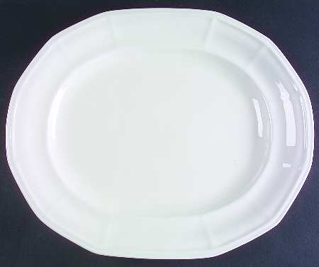 Museum White 15" Oval Serving Platter
