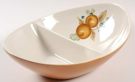 Old Orchard 11" Oval Divided Vegetable Bowl