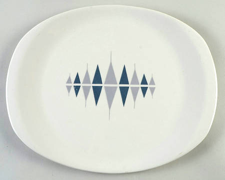 Pyramids 13" Oval Serving Platter