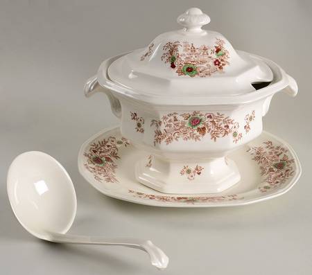 Sarah Jordan Tureen & Lid w/Ladle & Underplate