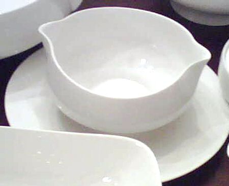 Sheer White Gravy Boat with Attached Underplate