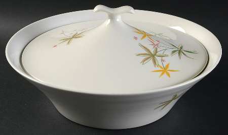 Spring Flowers Round Covered Vegetable