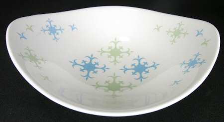 Thane 10" Oval Vegetable Bowl
