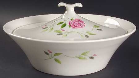 Wild Rose 2 Qt Round Covered Casserole