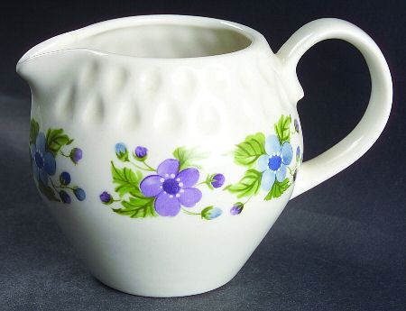 Woodale Creamer