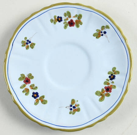 010835 Saucer