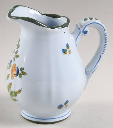 010835 Creamer