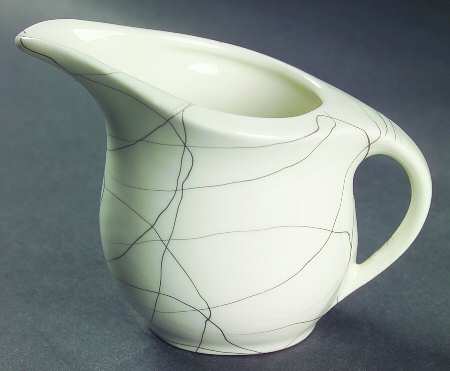Carrara Modern White Gold Creamer