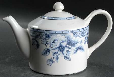 Cottage Rose Teapot & Lid