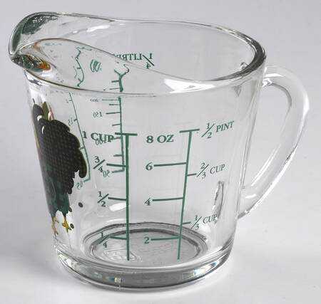 Rooster Morn Glassware Measuring Cup