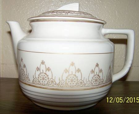 Amhurst Teapot & Lid